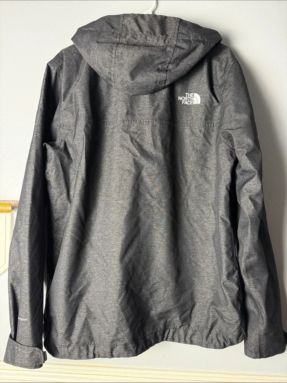 The North Face Men's Hooded Rain Jacket - Charcoal Millerton